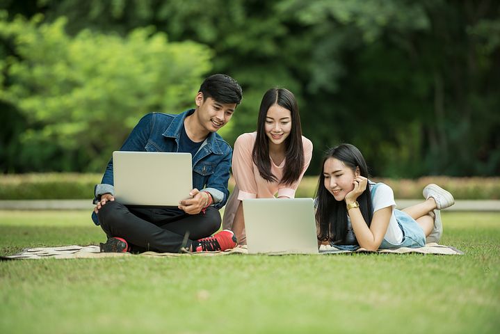 為什么PDF格式會(huì)流行起來?如何將pdf轉(zhuǎn)換成圖片jpg格式